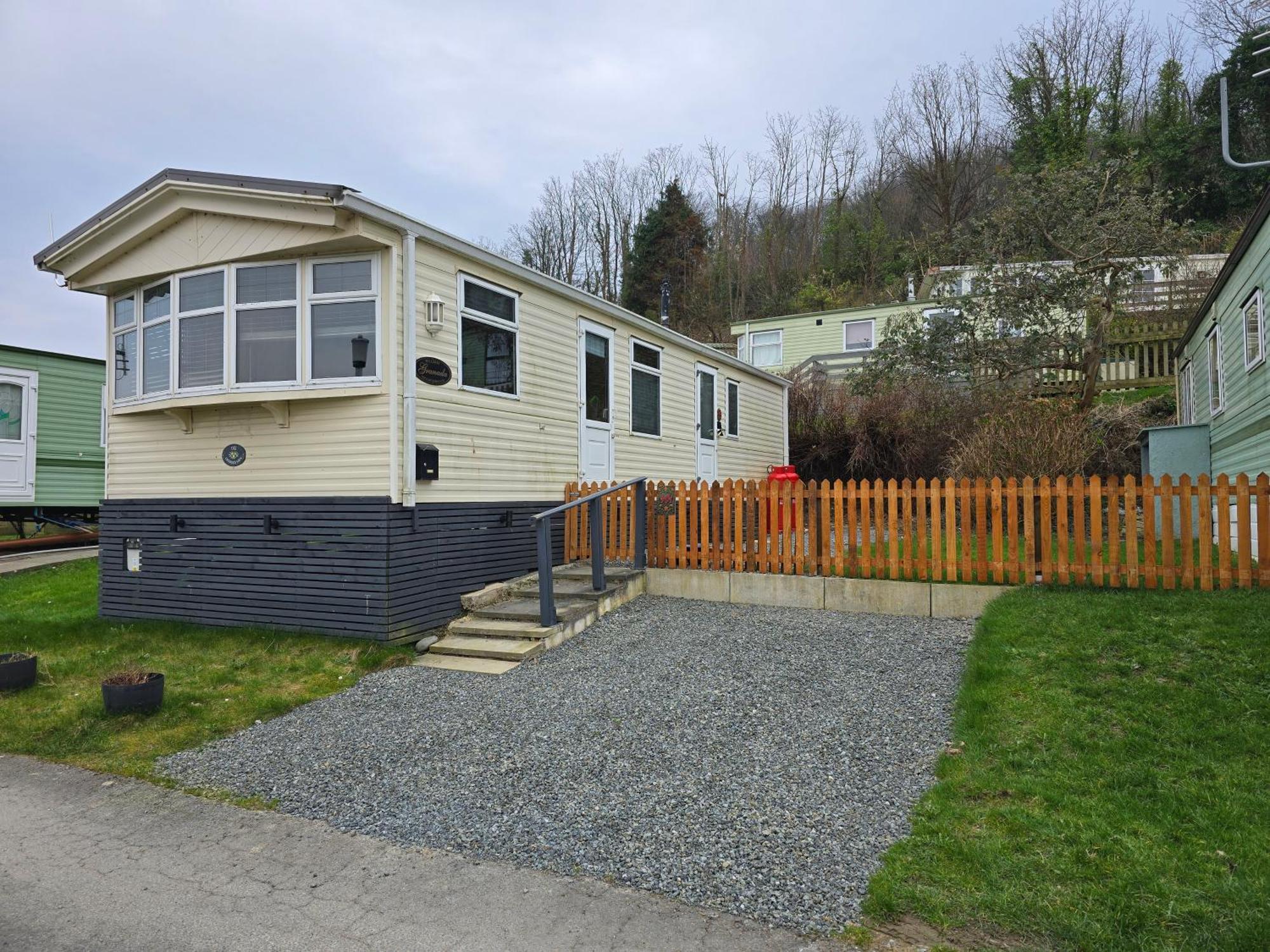 Wonderful 2 Bedroom Mobile *